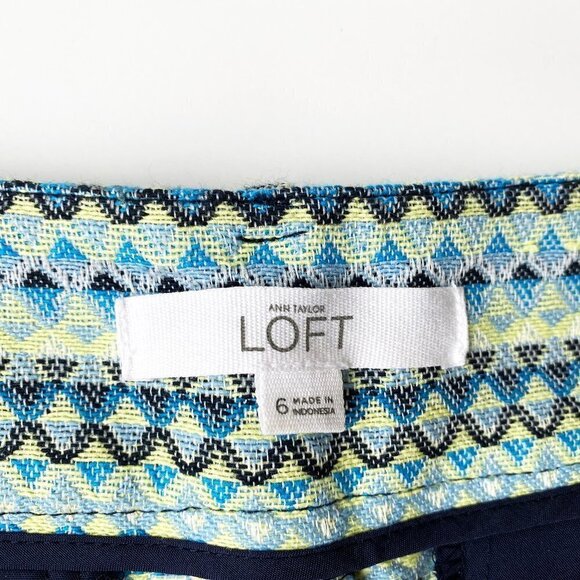 LOFT Textured Riviera Shorts 6" NEW Size 6 Geometric Jacquard Blue Yellow - Picture 7 of 12